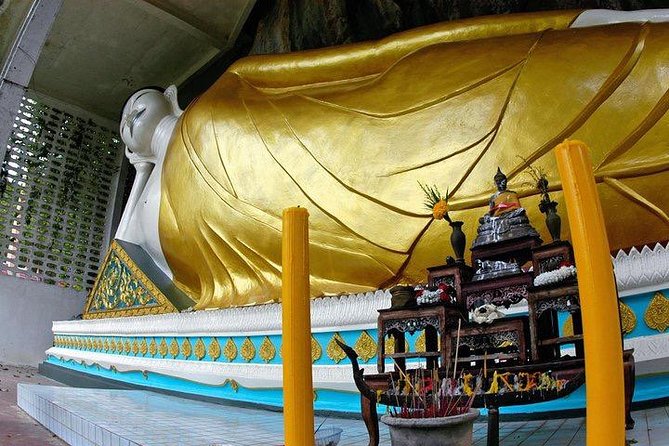 Discover 7 Heaven, Tiger Cave & Famous Reclining Buddha at Small Group City Tour - Hat Noppharat Thara Beach