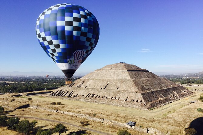 Discover the Amazing Pyramids of Teotihuacan and Guadalupe Shrine, With Lunch - Reviews and Ratings