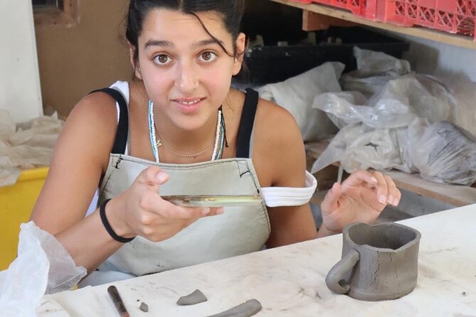 Discover the Art of Pottery in Pai - Directions