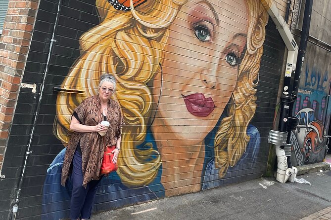 Downtown Knoxville Hidden Tour W/ Ice Cream, Coffee & Tennessee River Gems - Must-Visit Shops and Boutiques