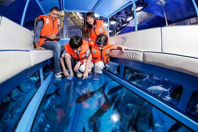 Dubai Mall Aquarium and Underwater Zoo Tickets With Transfers - Select Date and Travelers