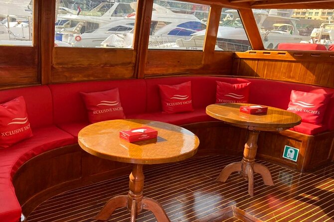 Dubai Marina: Sailing Tour With BBQ and Swimming - Departure Point and Time