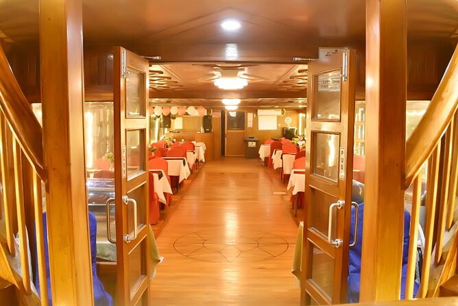 Dubai Water Canal Dinner Cruise With Buffet Dinner - Common Questions