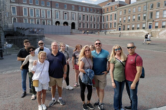 Dublin in 2.5 Hours With Failte Ireland Certified Guide. Dessert and Coffee Included - Common Questions