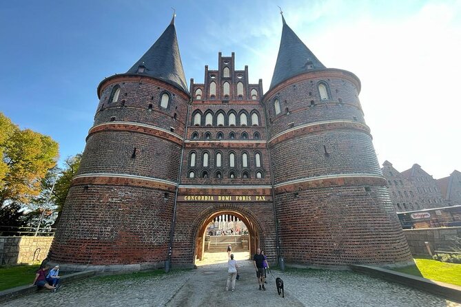E-Scavenger Hunt Lubeck: Explore the City at Your Own Pace - Whats Included