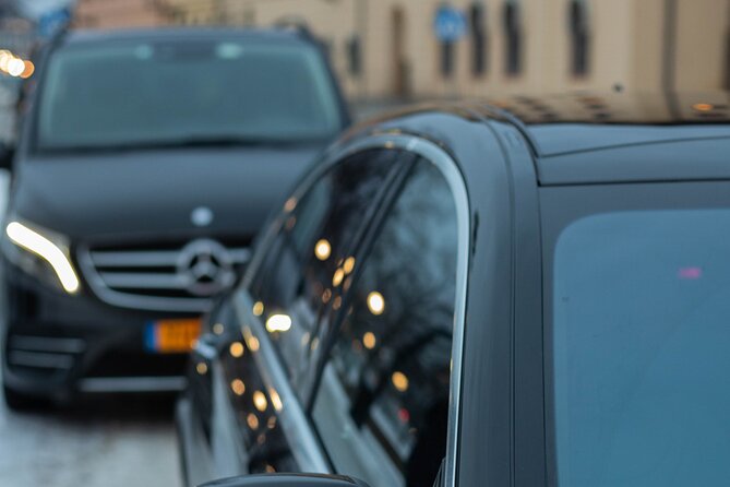 Economy Airport Transfer: From Arlanda Airport To Stockholm City - Directions