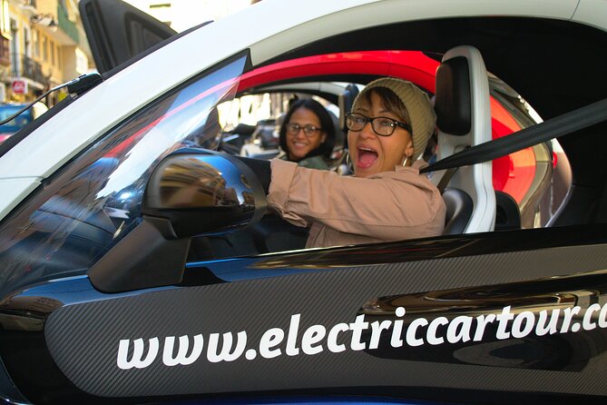 Electric Car Tour in Malaga With Visit to Gibralfaro Castle - The Sum Up