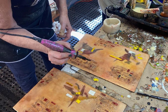 Encaustic Painting Workshops With Ezshwan Winding - Reviews and Traveler Photos