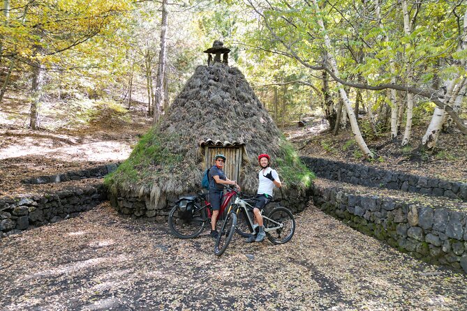 Etna Ebike Tour - Background
