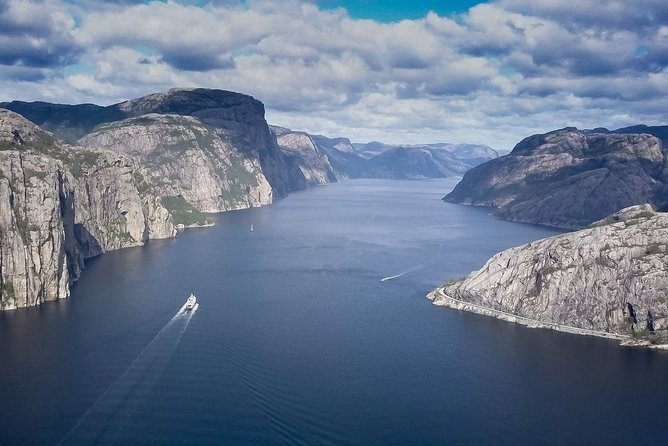 Experience the Magnificent Lysefjord, Pulpit Rock. Join-In Tour From Stavanger - Product Code