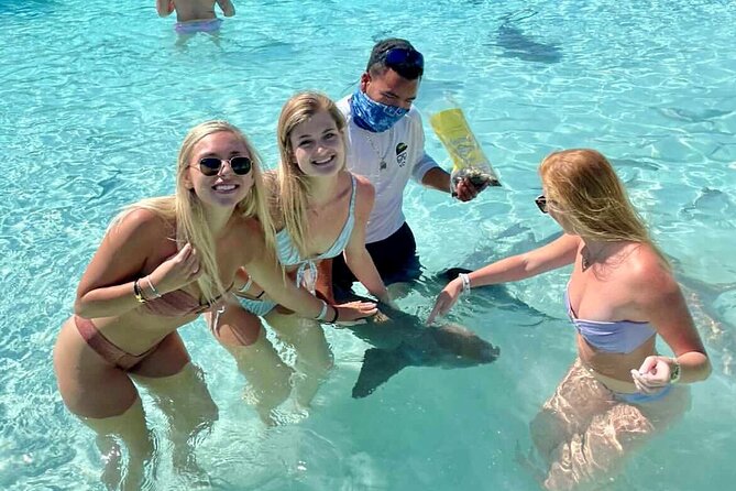 Exuma Full Day 6 Stop Group Tour - The Sum Up