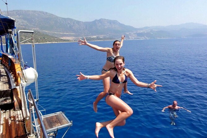 Fethiye Oludeniz Boat Trip With Butterfly Valley And Six Islands - Highlights of the Boat Trip