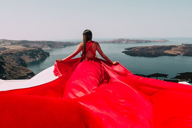 Flying Dress Photoshoot in Santorini With Pick up - The Sum Up