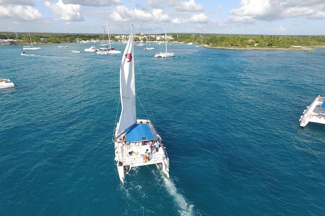 From Punta Cana: Saona Island & Altos De Chavon Day Trip With Lunch and Open Bar - Pickup and Logistics Details