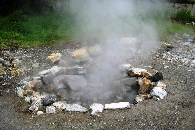 Full-Day Furnas Tour: Lake, Fumaroles and Thermal Pools 4x4 - The Sum Up