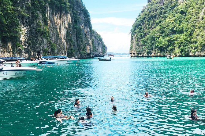 Full-Day Phi Phi Lah, Phi Phi Don, From Koh Lanta(By Speed Boat) - Common Questions