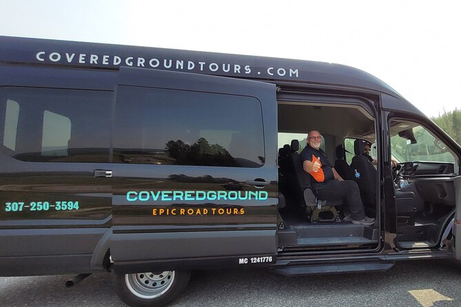 Full-Day Private Safari of Yellowstone - Wildlife and Landscapes