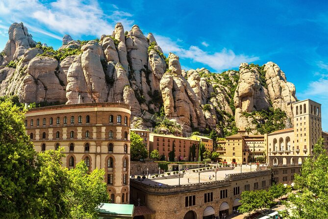 Full-Day Shore Excursion in Barcelona - Highlights and Itinerary
