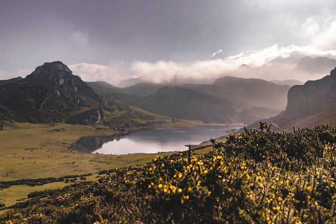 Full Day Tour Lakes of Covadonga and Santillana From Santander - Directions