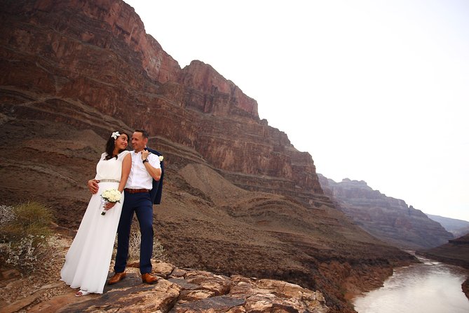 Grand Canyon Helicopter Wedding - Recommendations for a Memorable Wedding Experience