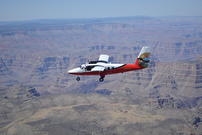 Grand Canyon Landmarks Tour by Airplane With Optional Hummer Tour - Family-Friendly Features and Accommodations