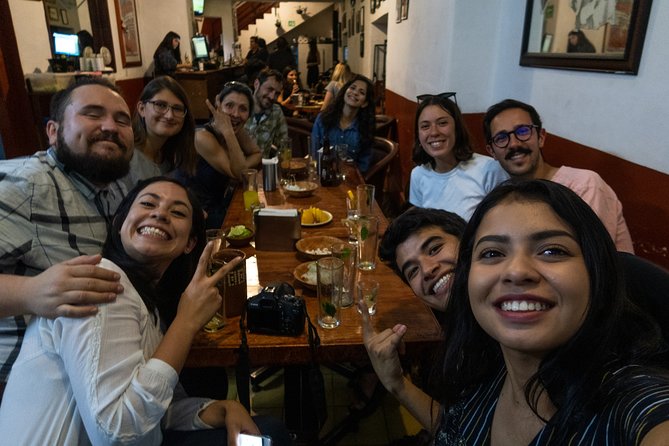 Guadalajara Pub Crawl Small-Group Evening Tour W/Drinks - Meeting Point and Time