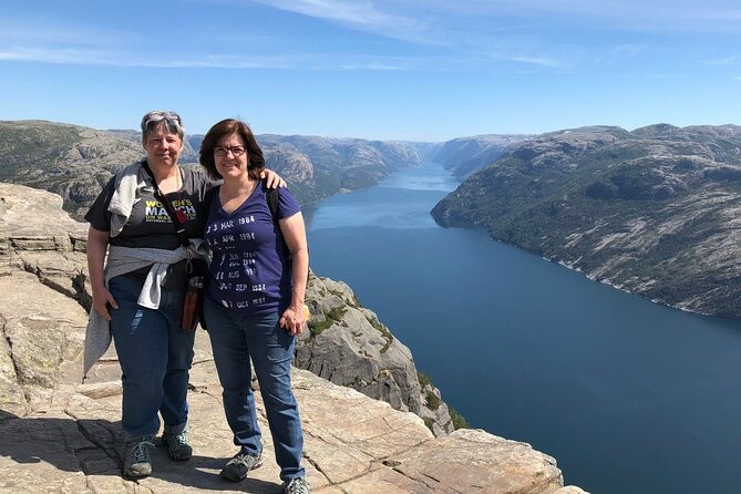 Guided Hike to Pulpit Rock Preikestolen - Tips and Recommendations