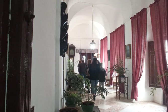 Guided Tour Ducal Castle of Espejo Córdoba - Common Questions