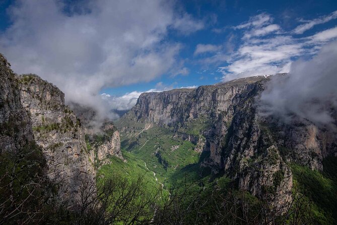 Hiking in Vikos Gorge - The Sum Up