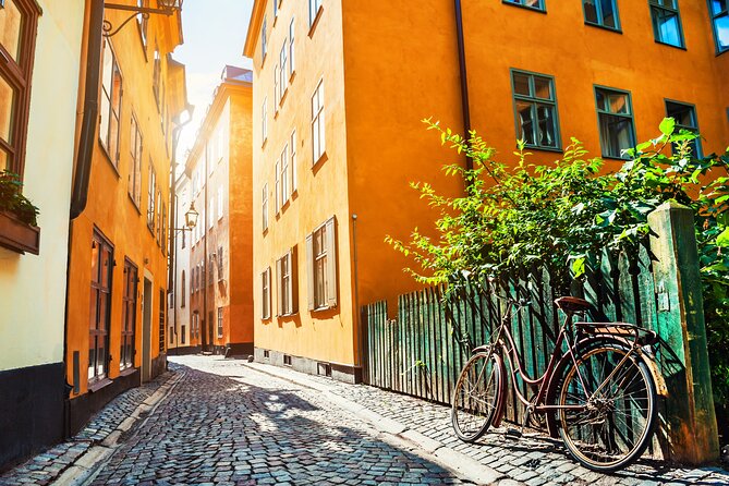 Historic Corners of Stockholm Old Town Walking Tour - Directions
