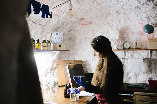 Historical Portrait Session: Wet Plate Photography in Sacromonte - What to Expect During the Historical Portrait Session
