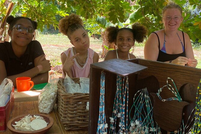 Jewelry Workshop a Mi Mek It! in Montego Bay Jamaica (Fr & En) - Reviews and Ratings