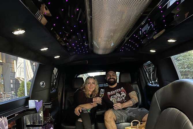 JFK Airport Limo Pick-up With Extra One Hour NYC Limo Sightseeing Tour - The Sum Up
