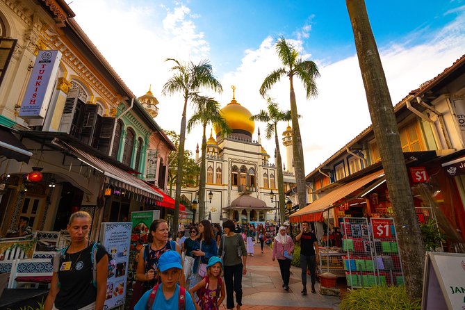 Kampong Glam Landscape and Street Photography - Common Questions