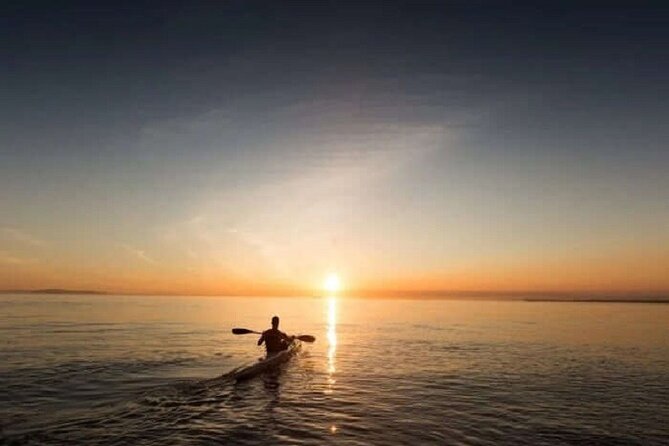 Kayak In Dubai Jumeirah Beach - With Free Transfer - Common Questions