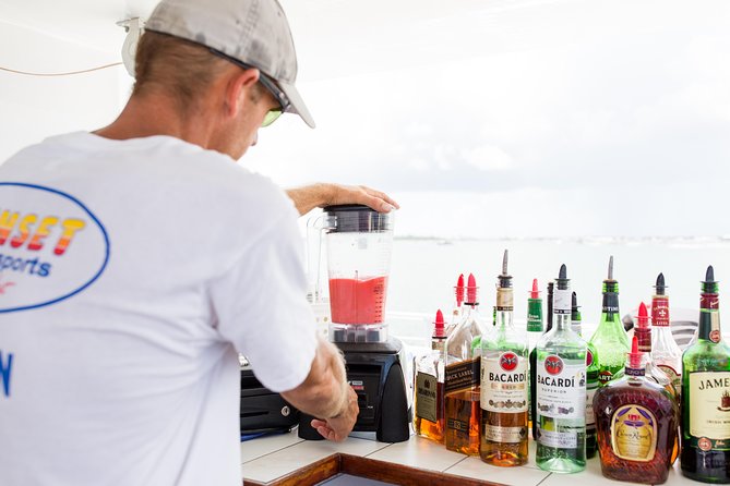 Key West Sunset Dinner Cruise With Tropical Buffet Dinner - Highlights of the Experience