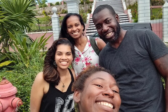 KINDWalk — Nassau Historical and Cultural Walking Tour - Tour Guide Expertise