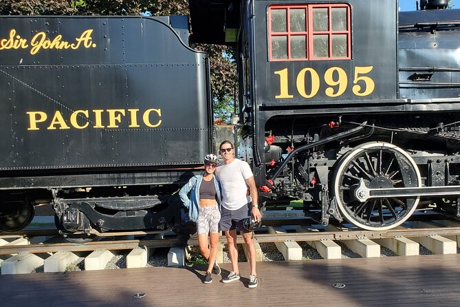 Kingston Bike Tours - Tour Guides Storytelling