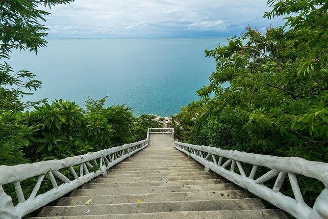 Ko Samui City Tour Including Wat Phra Yai, Lat Ko Viewpoint, Hin Ta Hin Yai Rock - Local Market Visit