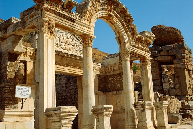 Kusadasi Shore Excursion: Private Tour - Ephesus, the Temple of Artemis, Sirince - Wine Tasting in Şirince