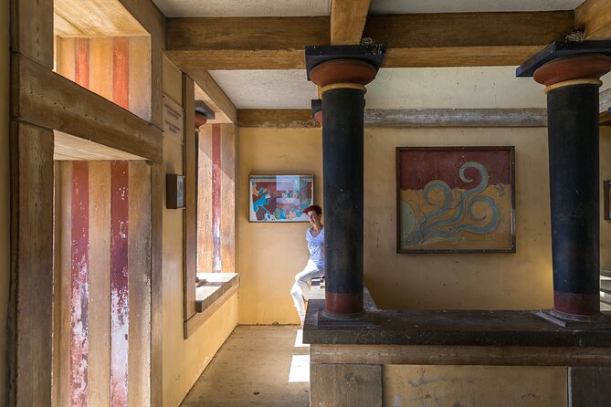 Labyrinth of Knossos Skip-The-Line Ticket With Tour Guide - Directions for Visiting Knossos