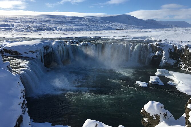 Lake Myvatn Private Day Tour Mývatn, Godafoss Waterfall for Cruise Ships - Common Questions