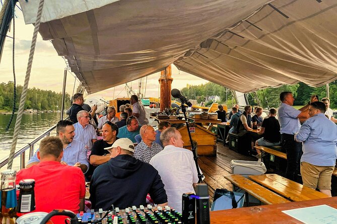 LIVE MUSIC Sing-Along Fjord Cruise With a Pick-Nick Basket - Snacks Included During the Cruise
