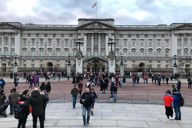 London Highlights Private Car Tour - Directions