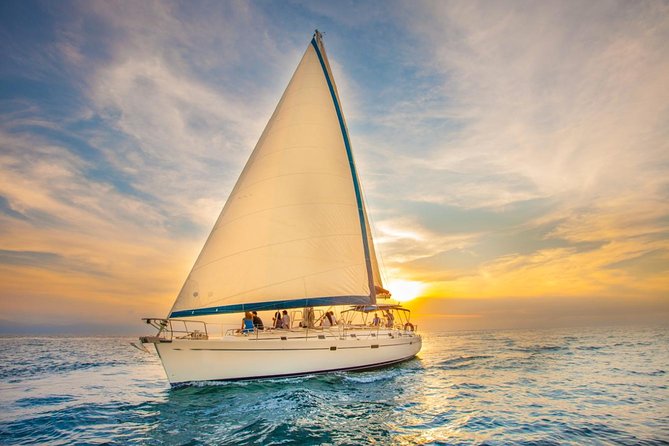 Los Cabos Luxury Sunset Sail - Common Questions