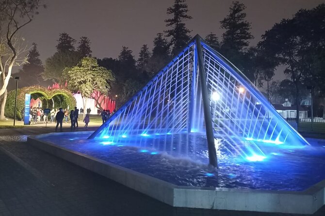 Magic Fountains / Dinner Show - Highlights of the Circuito Magico Del Agua