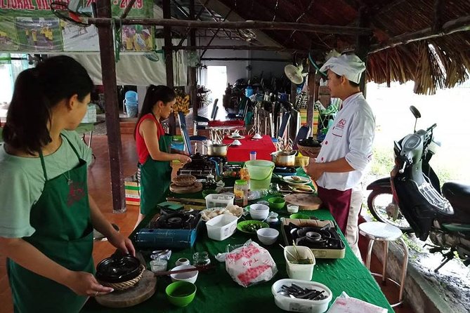 Market to Farm to Table Cooking Class in Saigon - Common Questions