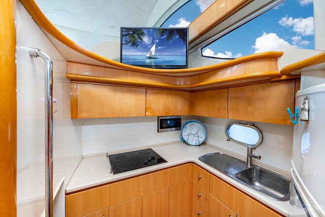 Miami 2 Hours Private Yacht Tour for 13 Ppl on a 50 Ft Yacht - Common Questions