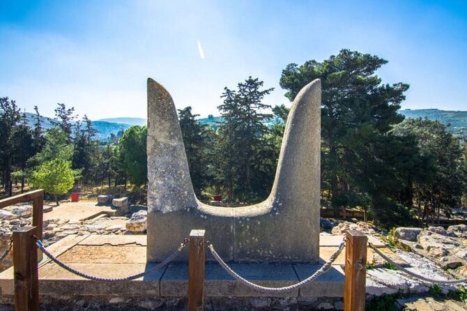 Minoan Path: Knossos Palace, Winery Visit, Lunch at Archanes - Price, Reservation, and Reviews