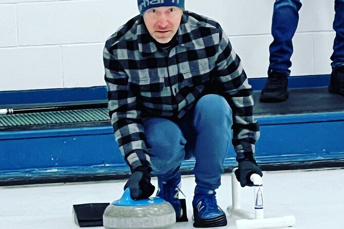 Montreal Private Curling Class - Class Duration, Schedule, and Instructor Qualifications